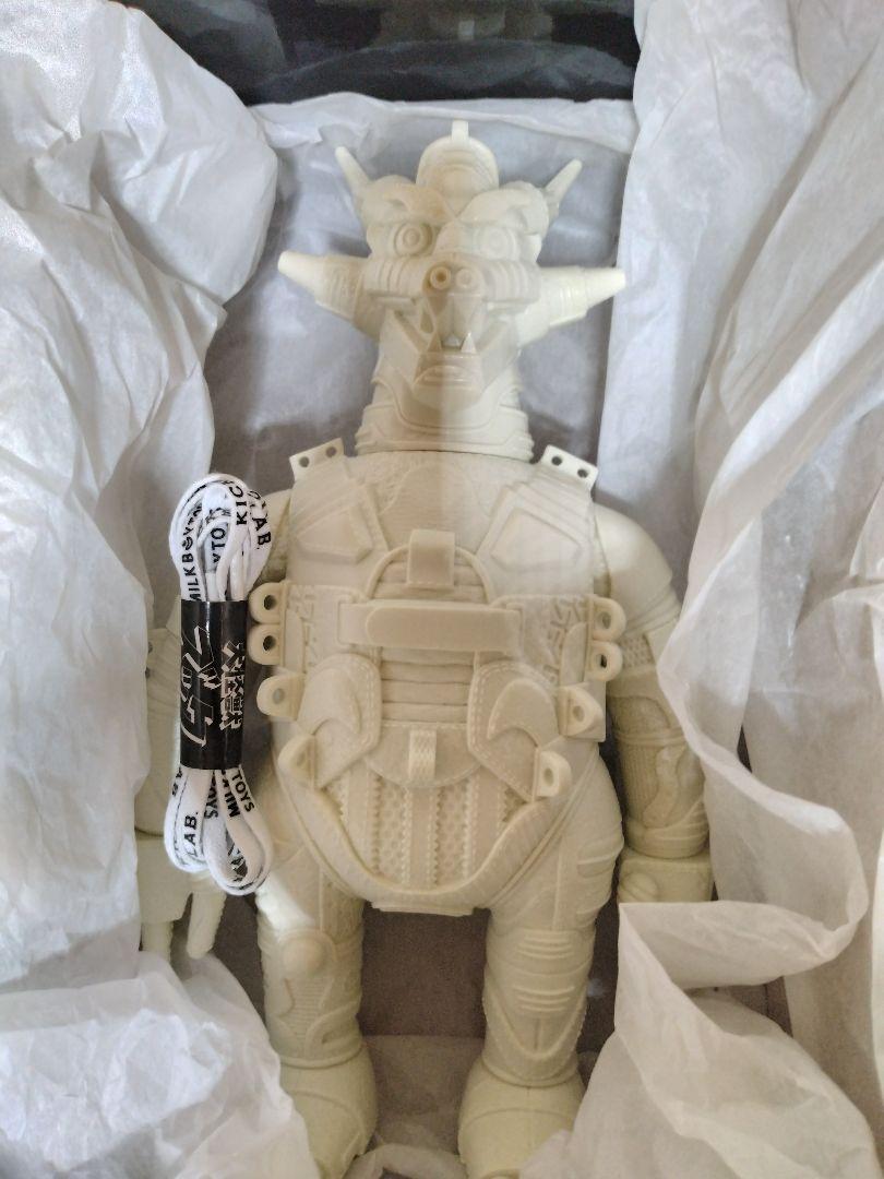 KICKS LAB. x MILKBOYTOYS　大怪獣ズック　zollmen KICKS LAB. x MILKBOYTOYS “大怪獣ズック”