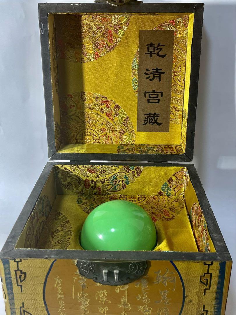 中国美術品・清代乾清宮蔵・天然石大粒夜明珠・極美品絶品・風水置物・ 擺件・古賞物 中国美術品・清代乾清宮蔵・天然石夜明珠大粒・極美品絶品・風水