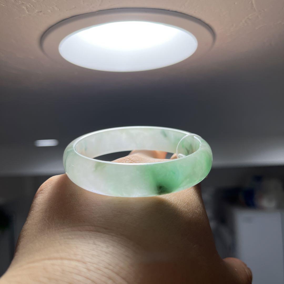 翡翠飘花ハングル M-286 翡翠バングル 飘花 お守り 腕輪 60mmの通販 by 【8/19日