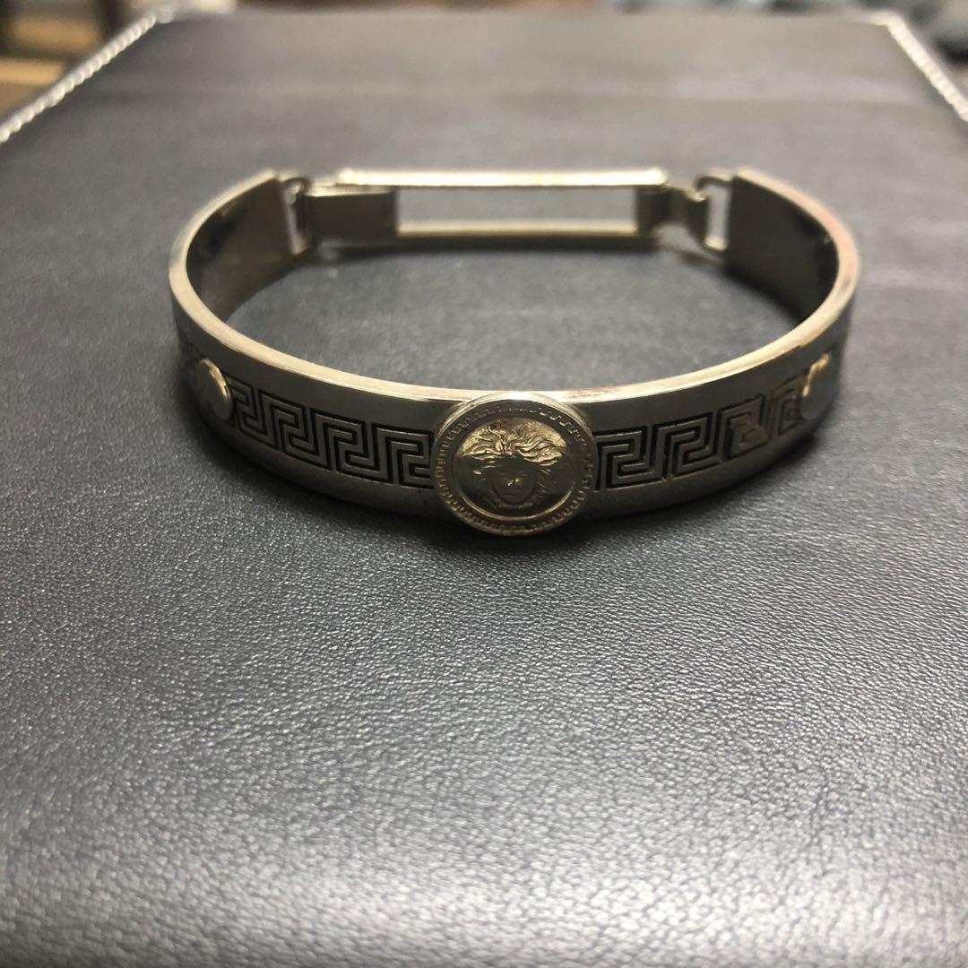 VERSACE ヴェルサーチ バングル シルバー（VERSACE ヴェルサーチ