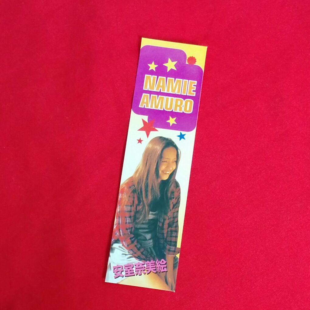 新品！未開封！レア！安室奈美恵　アムロッチ　ベアブリックとおまけステッカー 新品！未開封！レア！安室奈美恵 アムロッチ ベアブリックと