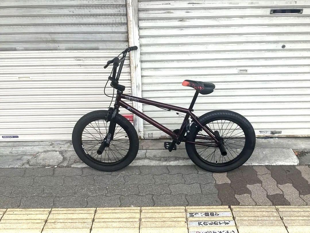 美品☆FIFND[ファインド]TYPE-A+ 20型BMXクロモリ・ペグ2P付属