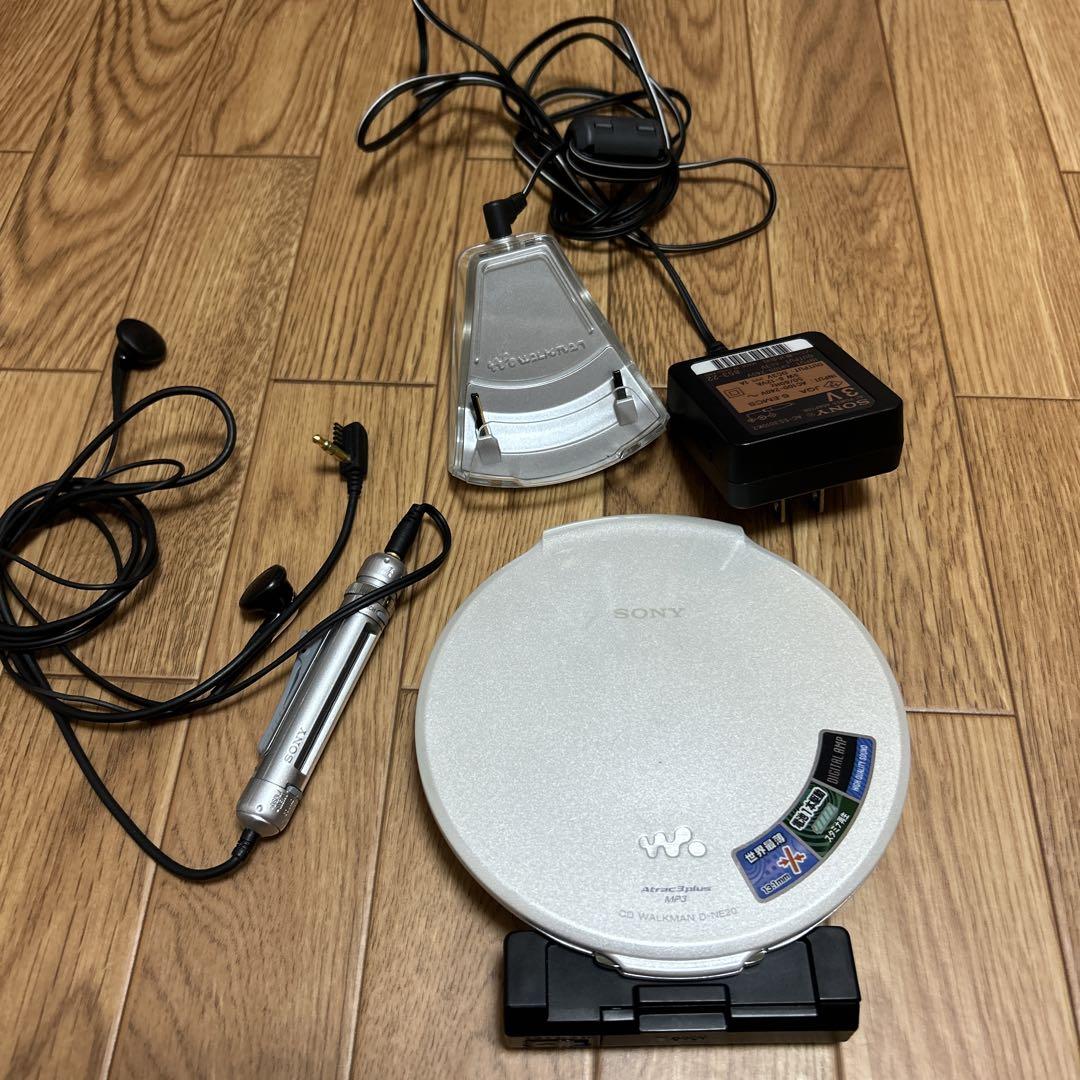 sony CD WALKMAN D-NE20（Sony CD Walkman D-NE20）