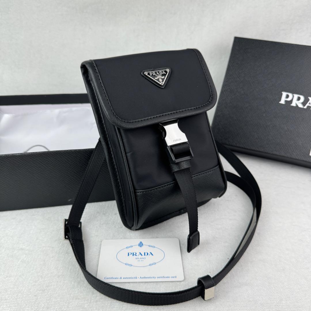 PRADA プラダ スマホショルダーバッグ （プラダ スマホ