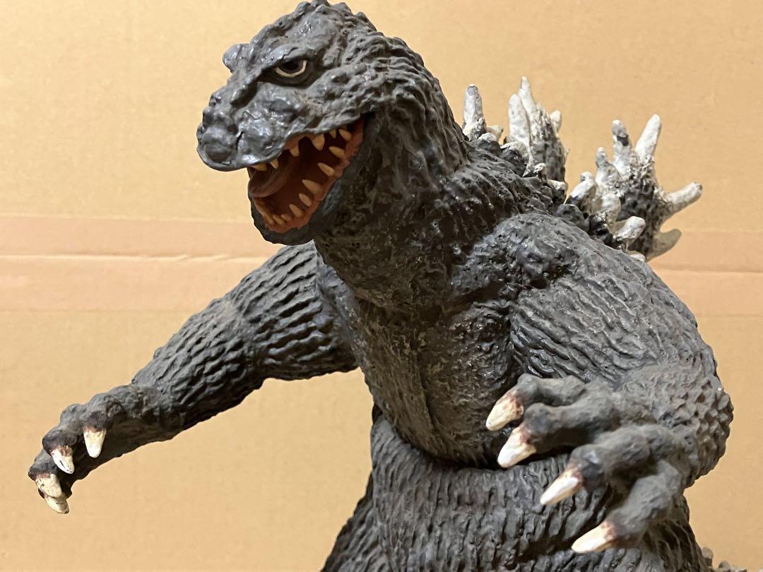 熱海城キンゴジ完成品 （NANA工房ギャラリー パラダイス 熱海城