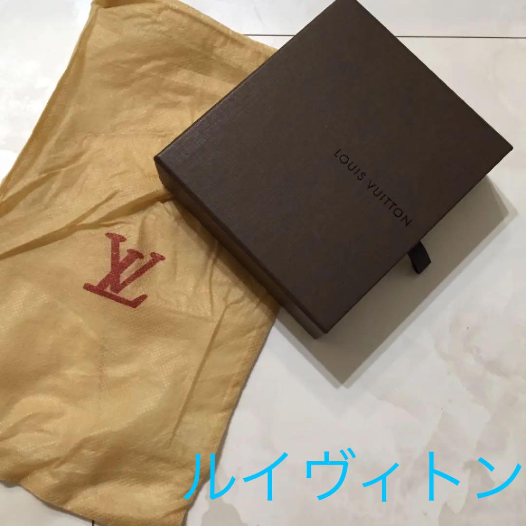 ルイヴィトンの箱と袋 （LOUIS VUITTON - ルイヴィトン 箱の通販