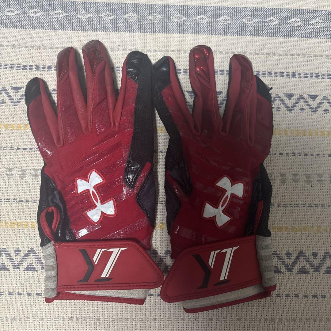 UNDER ARMOUR - 【専用】糸井嘉男選手 走塁用手袋 Yahoo!オークション - アンダーアーマー 硬式用 グラブ(グローブ
