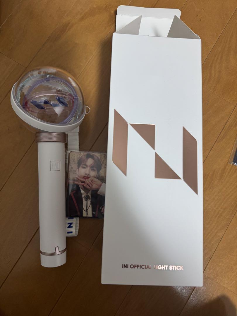 INI OFFICIAL LIGHT STICK ペンライト（INI OFFICIAL LIGHT