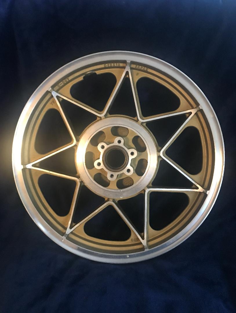 GS750用 セブンスターキャスト（リヤ2.15×18）SUZUKI GS GT GS750用 セブンスターキャスト（リヤ2.15×18）SUZUKI GS GT