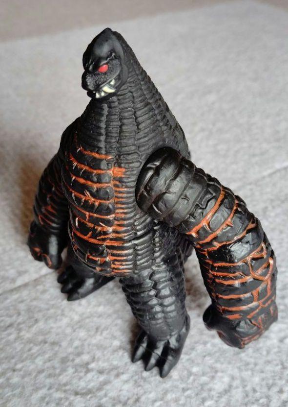 大怪獣シリーズ ウルトラマン どくろ怪獣 レッドキング初代 完成