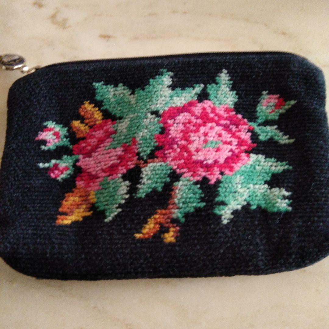 Lecott 花柄刺繍 ポーチセット　フェイラー　シェニール織 未使用 FEILER フェイラー ポーチ ハンカチ 2点セット ドイツ