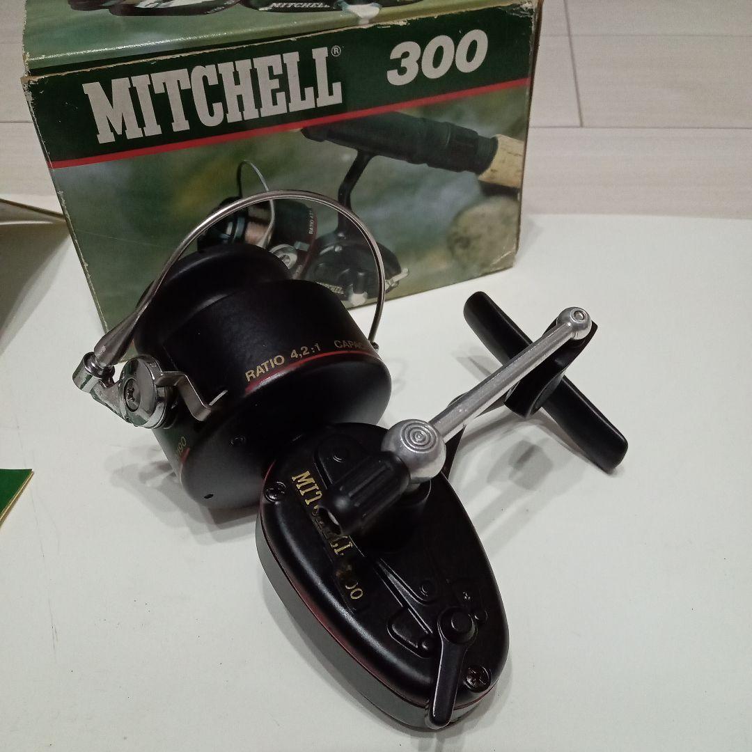 から厳選した MITCHELL 300 箱付き（糸巻鬼日記） ギア比 4.21:1 リール リール