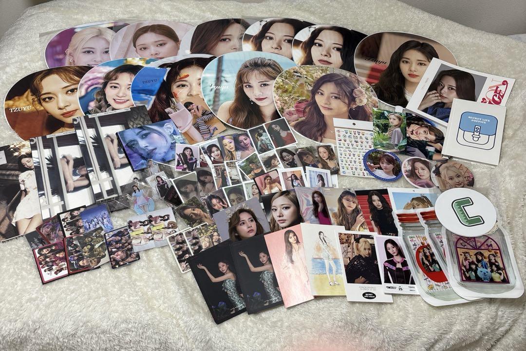 全て公式 twice ツウィ うちわ トレカ アクスタ セット売り