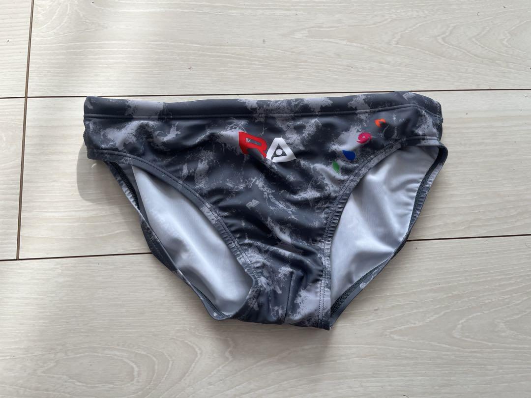 新品 ワコールセパレート競泳用水着 黒 迷彩柄 レディース