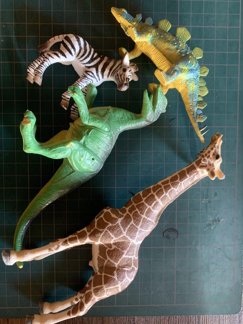 動物フィギュアセット 恐竜とリアルな動物 動物・恐竜フィギュアセット 約100体 - メルカリ