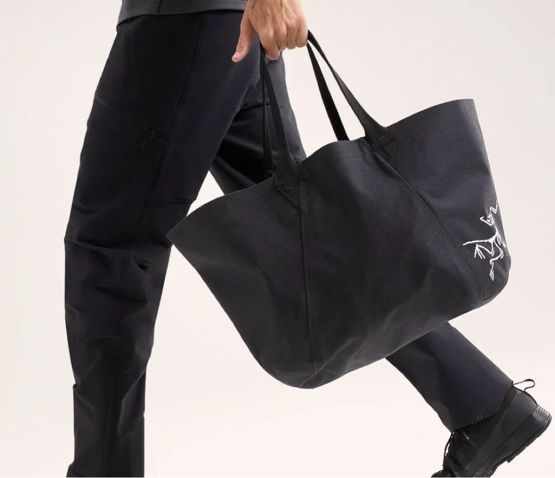 ARC'TERYX  トートバッグ 中古・古着通販】ARC'TERYX (アークテリクス) トートバッグ