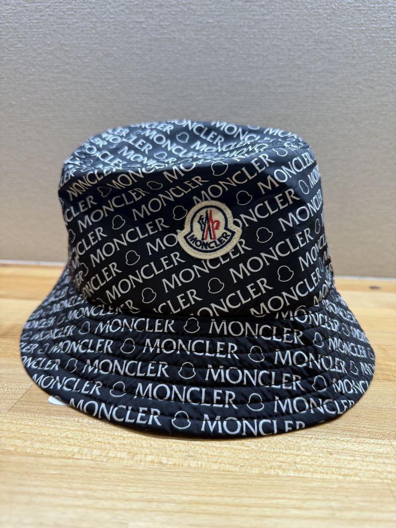 Moncler☆関税込☆ロゴキルティングバケットハット 新品未使用】モンクレール バケットハット 総柄 ロゴプリント
