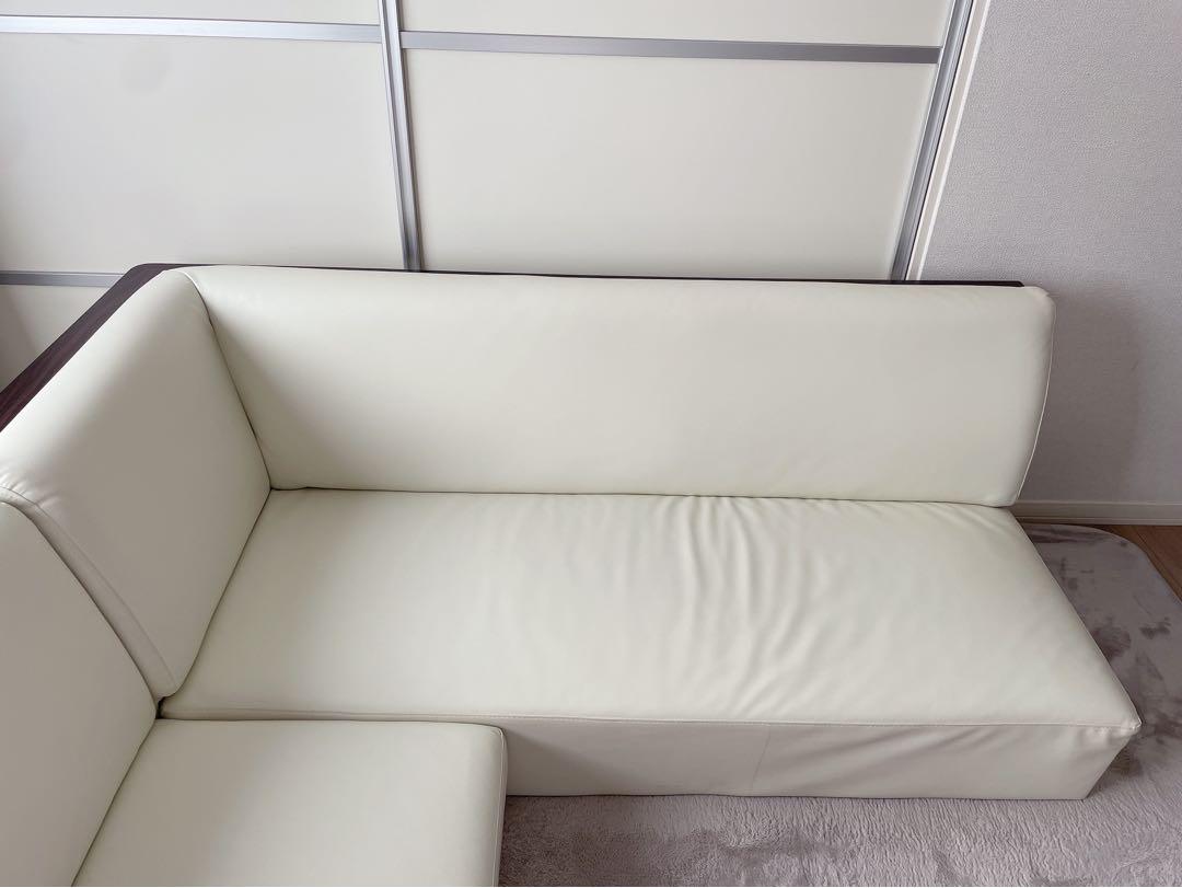 【最終値下げ】【1/30まで】ニトリ 白いL字型ソファ 合成皮革 ソファベッド 最終値下げ】【1/30まで】ニトリ 白いL字型ソファ 合成皮革