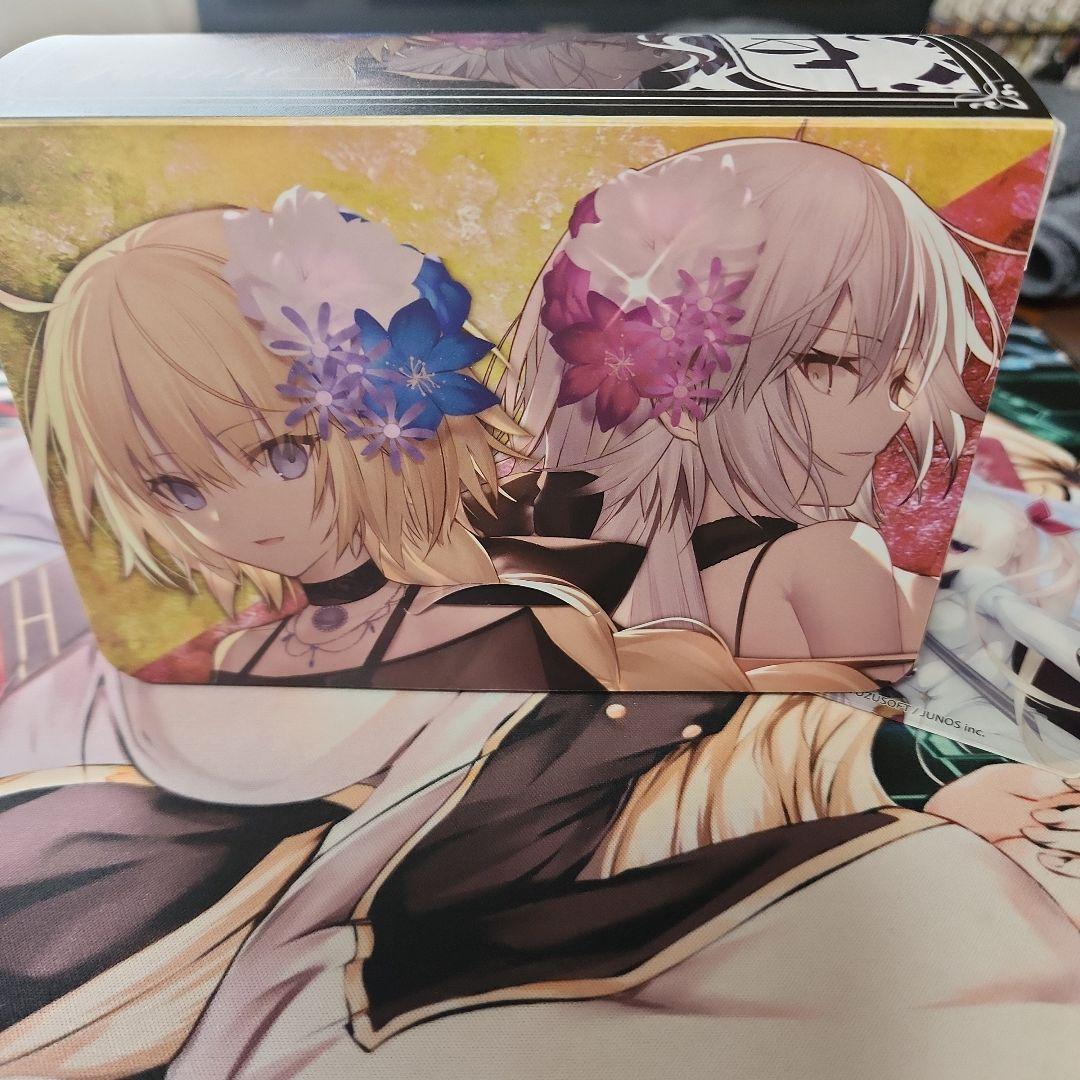 フレシア ジャンヌ、ジャンヌオルタ　デッキケース　3種類　未開封未使用 FGO ジャンヌダルク ジャンヌオルタ デュアルデッキケース （FGO