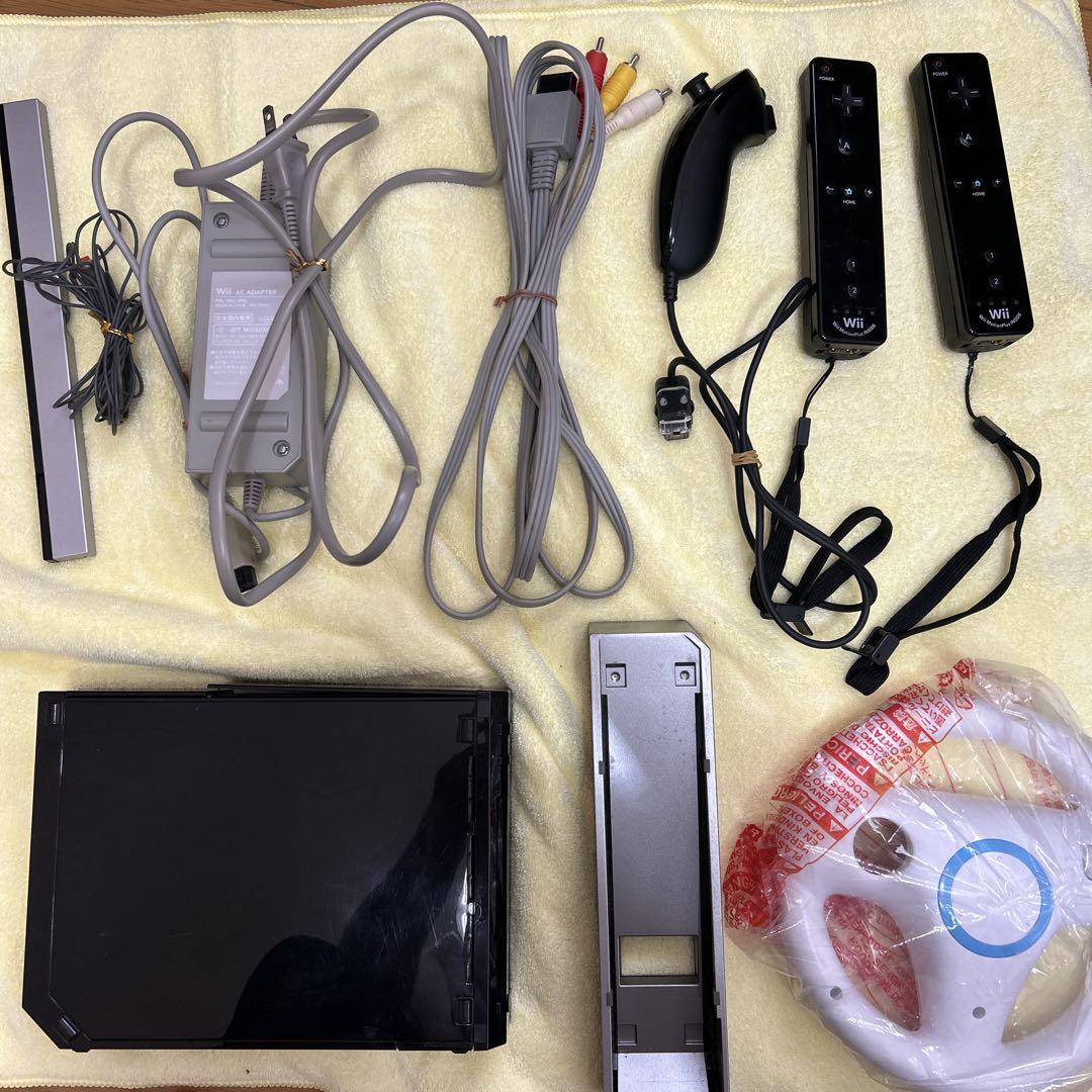 Wiiセット 71WBX13FE2L._UF350,350_QL50_.jpg