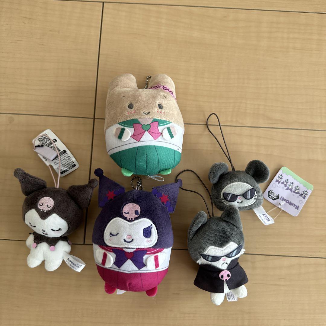 クロミ ぬいぐるみ　マスコット キーホルダー　まとめ売り シネマコレクション cinemacollection クロミ マスコット ミニ