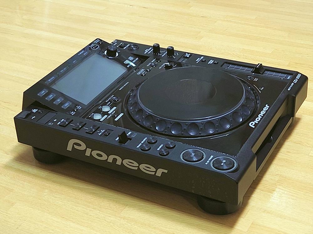 Pioneer CDJ-2000 DJプレイヤー （Pioneer CDJ-2000 DJ