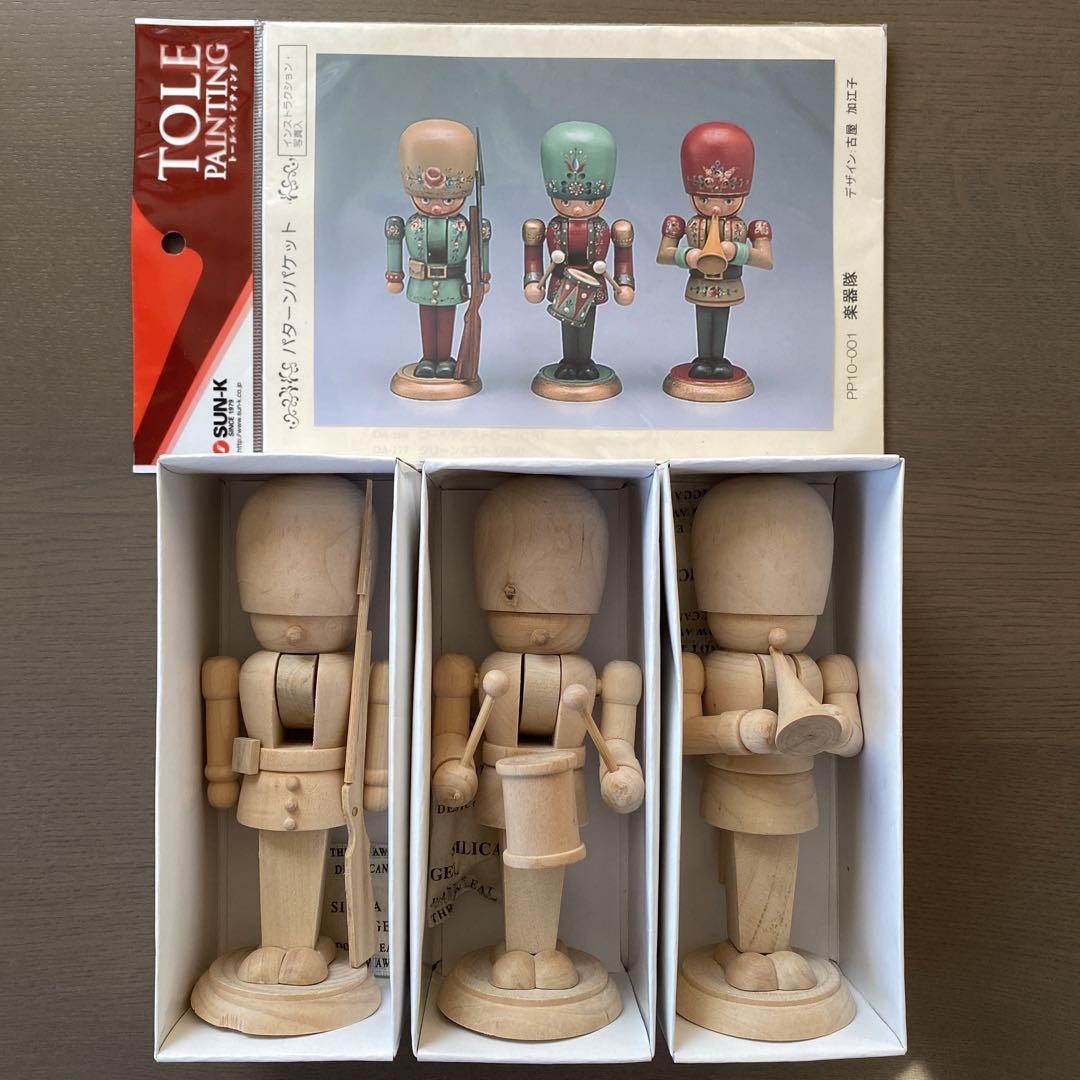 トールペイント くるみ割り人形 「兵隊」白木 訳アリ 3点セット 木製 ウッド トールペイント くるみ割り人形 「兵隊」白木 訳アリ 3点セット