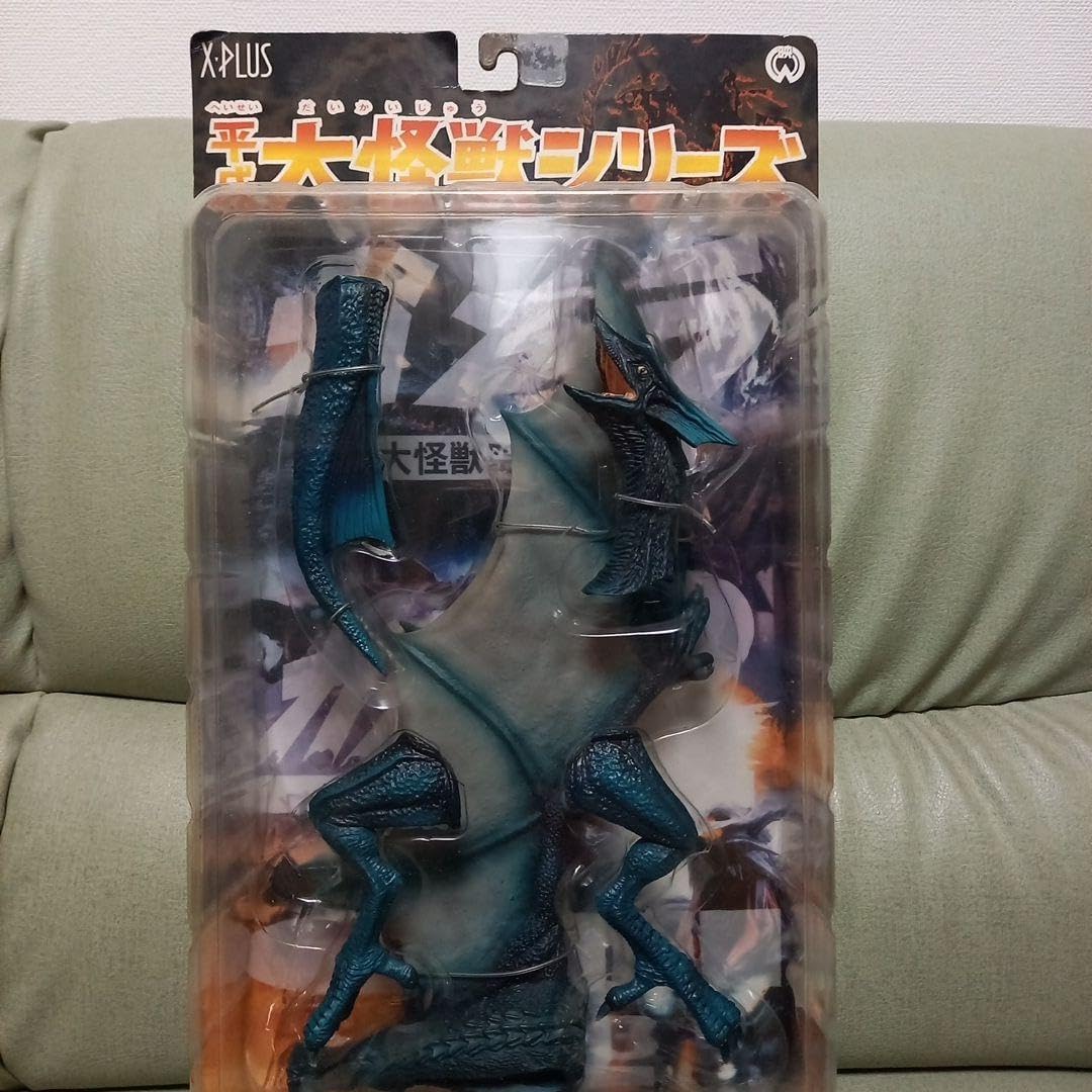 フィギュア 大怪獣シリーズ エクスプラス ソフビ　ギャオス　ジャイガー　2体 Amazon.co.jp: エクスプラス 大怪獣シリーズ ガメラ 特撮