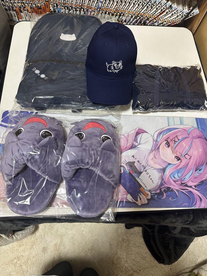 ホロライブグッズ （ホロライブグッズ」の販売開始 | 株式会社