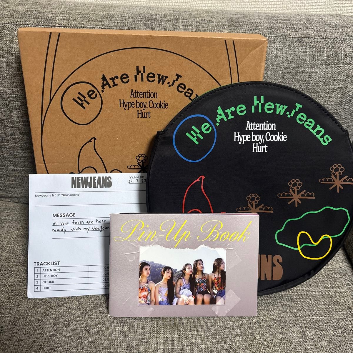 Amazon.com: (Bag Limited Edition) NEWJEANS NEW JEANS 1st EP