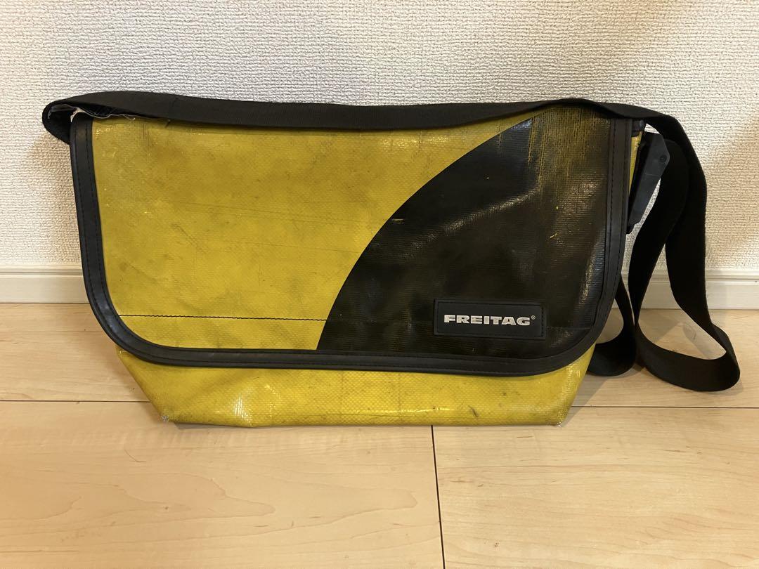 FREITAG オールブラック　SURFSIDE6 F42 FREITAG Messenger Red Cycling bag FREITAG - F42 SURFSIDE 6