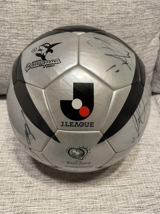 adidas Euro 2004 サッカーボール ロテイロ　サイン入り adidas Euro 2004 サッカーボール ロテイロ サイン入り - メルカリ
