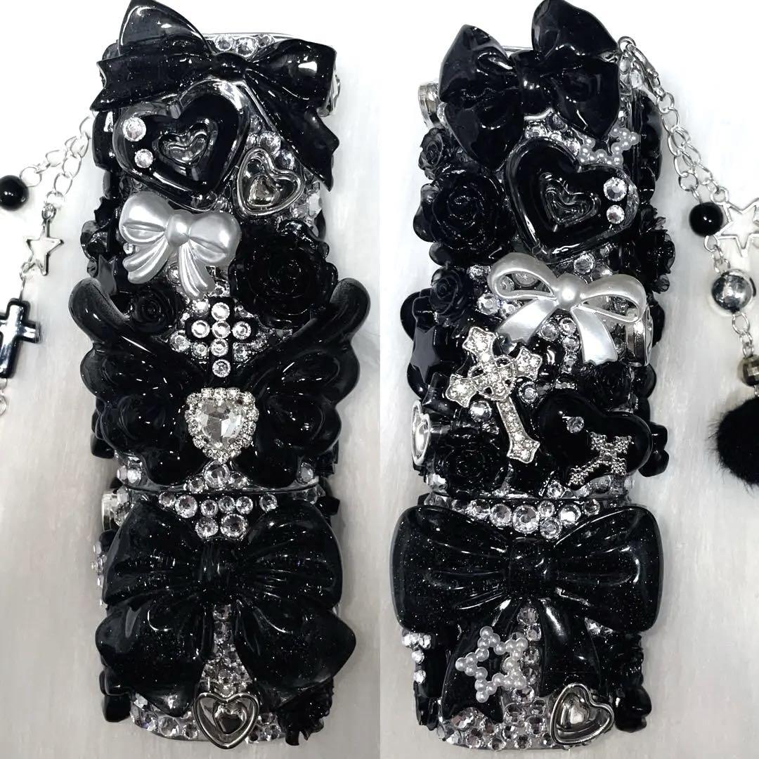 iQOSケース デコ black×silver チャーム付き 【81】 iQOSケース デコ black×silver チャーム付き 【81】（SHEINの