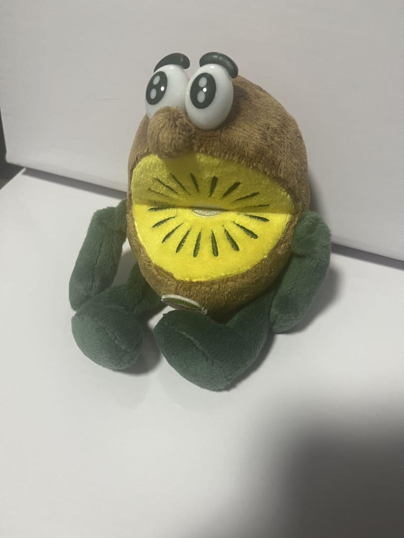 Zespri キウイキャラクター ぬいぐるみとフィギュアセット 初オンエア直後に日本トレンド1位を獲得！国民的人気！キウイ