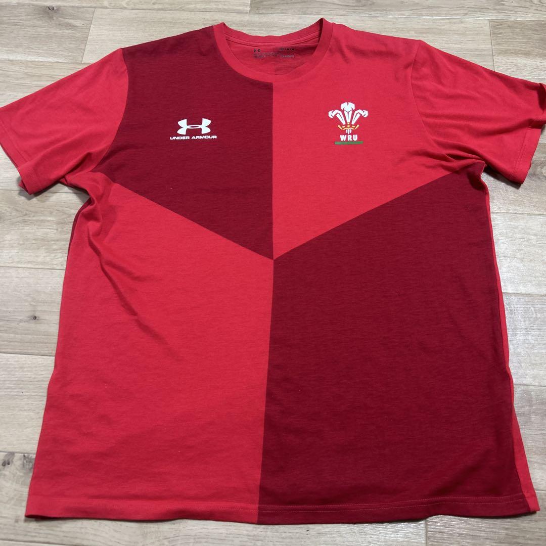 ラグビー　ウェールズ代表 シャツ Under Armour レッドブラック ラグビー ウェールズ代表 シャツ Under Armour レッドブラック