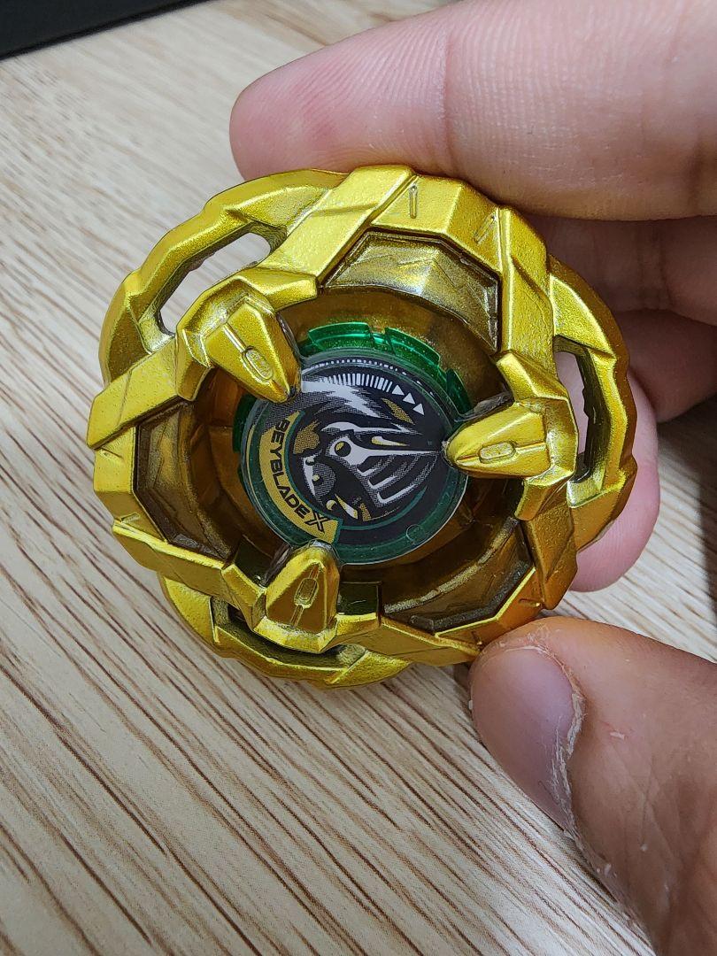 ナイトシールド　ゴールド ベイブレードx ナイトシールドゴールド3-80N 大会景品①