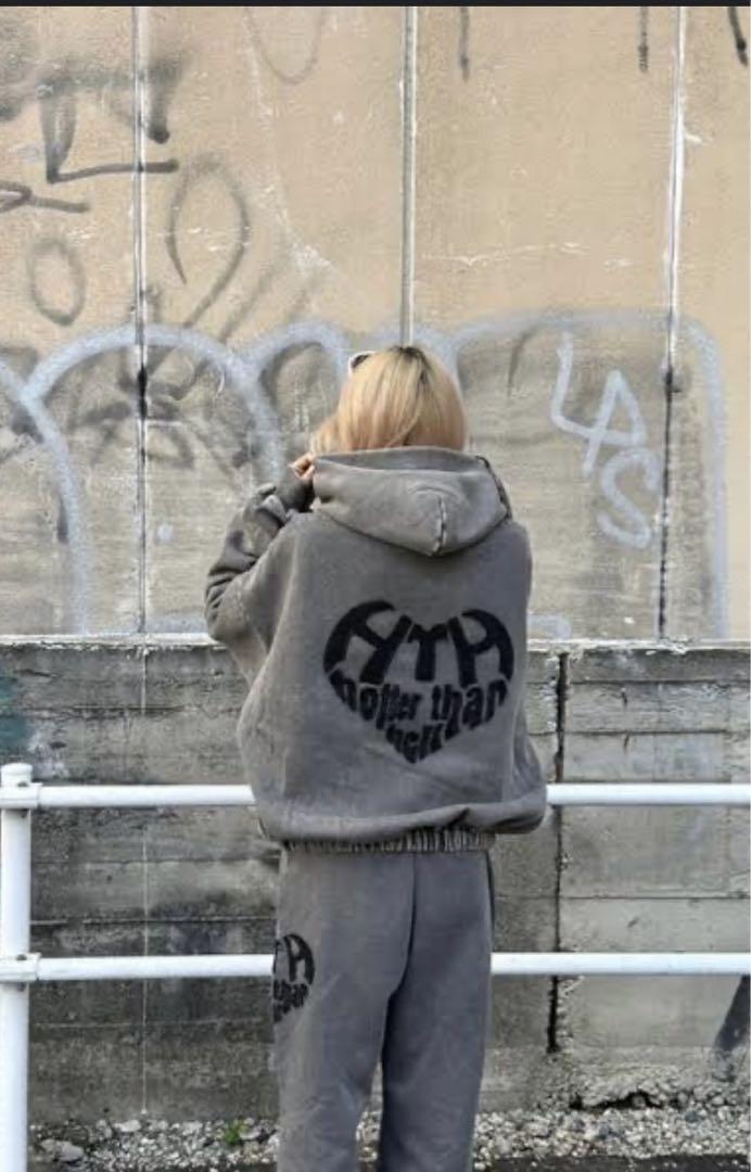 即完売商品⭐︎hthセットアップパーカー H Vintage logo zip hoodie（パーカー）｜HTH（エイチティー