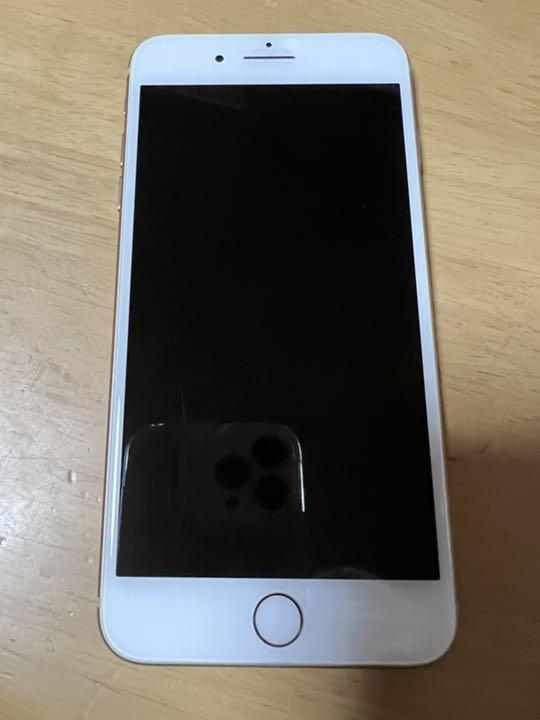 iPhone 8 Plus ローズゴールド（iPhone8 64GB ゴールド_0696535