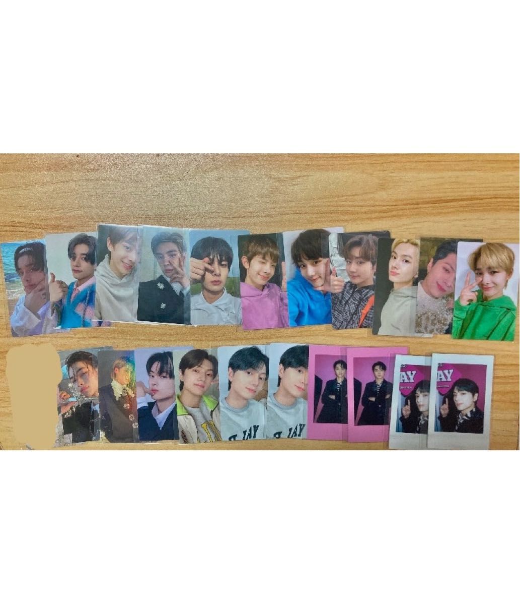 BTS ENHYPEN IZ*ONE 公式グッズまとめ売り 4526028470.jpg