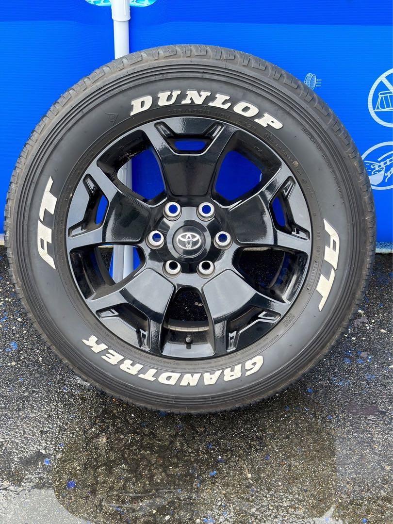 ハイラックスアルミホイール （未使用】トヨタ ハイラックス GR