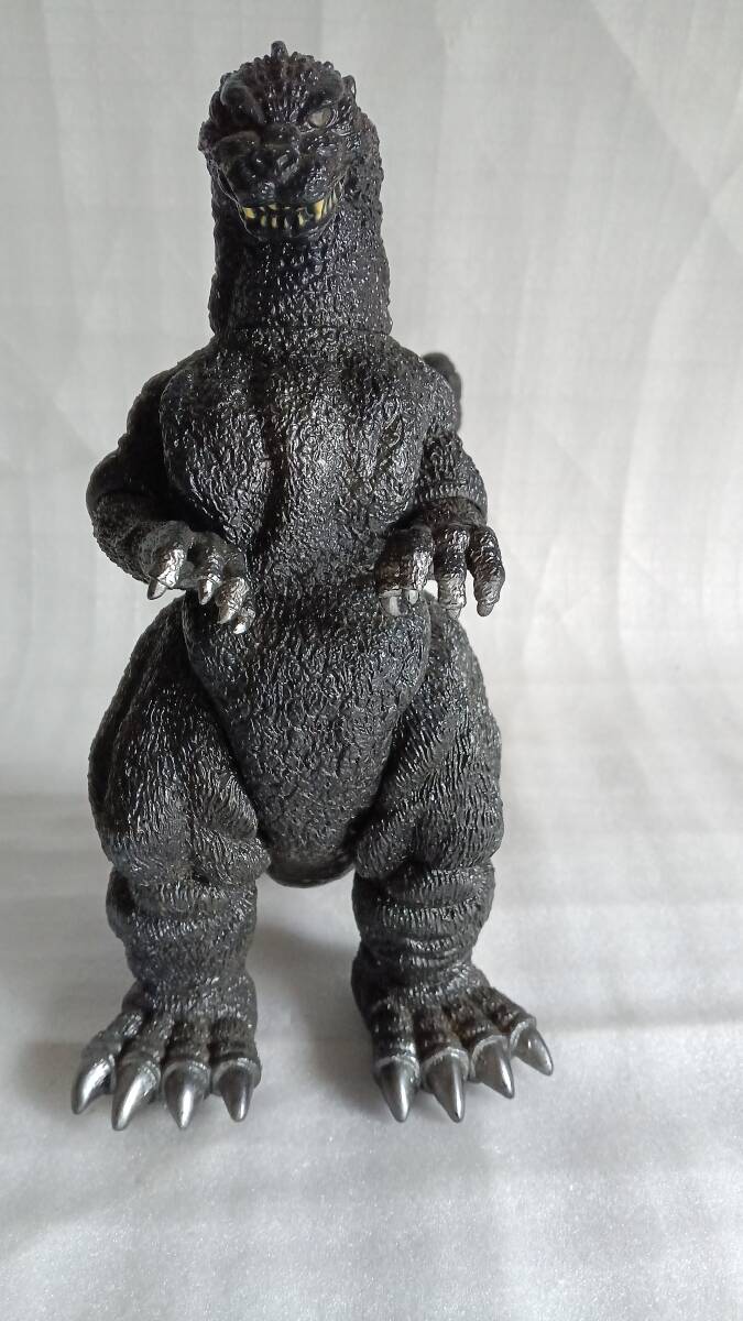 ゴジラ ゴジラ-1.0 フィギュア レアガチャ60体以上 予約開始】ゴジラ-1.0「S.H.MonsterArts ゴジラ (2023)」が2025