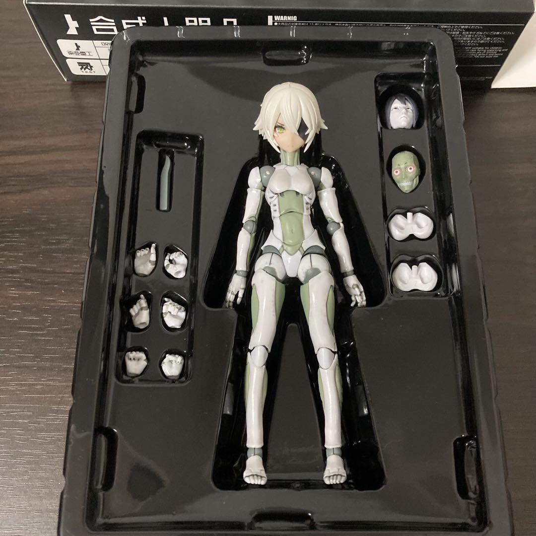 【東亜重工製 合成人間】 + 【コトブキヤ メガミデバイス16　皇巫 スサノオ】 皇巫 スサノヲ 蒼炎｜メガミデバイス｜美少女プラモデル