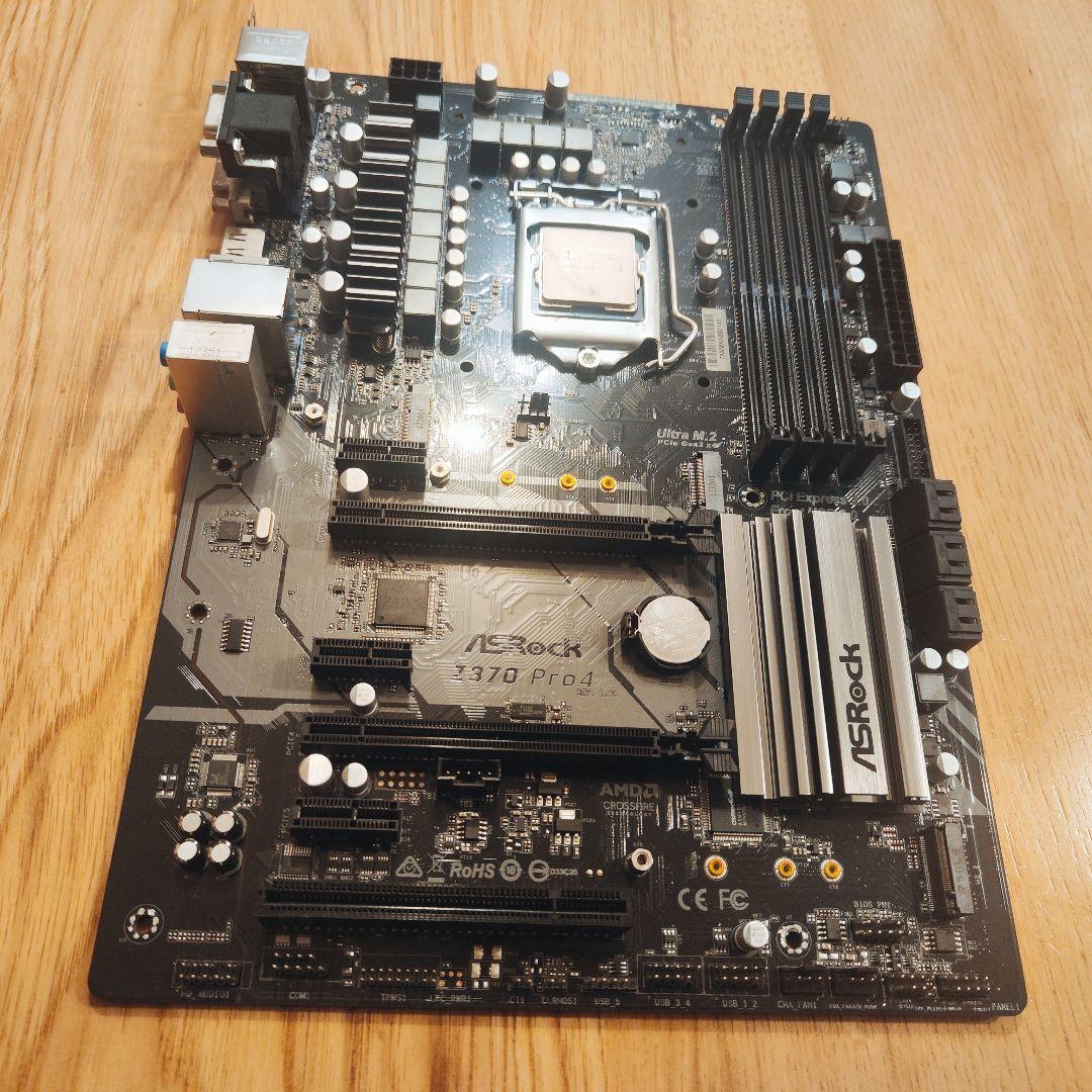 ASRock Z370 Pro4 と CC150 セット b360（Asrock Z370 Pro4