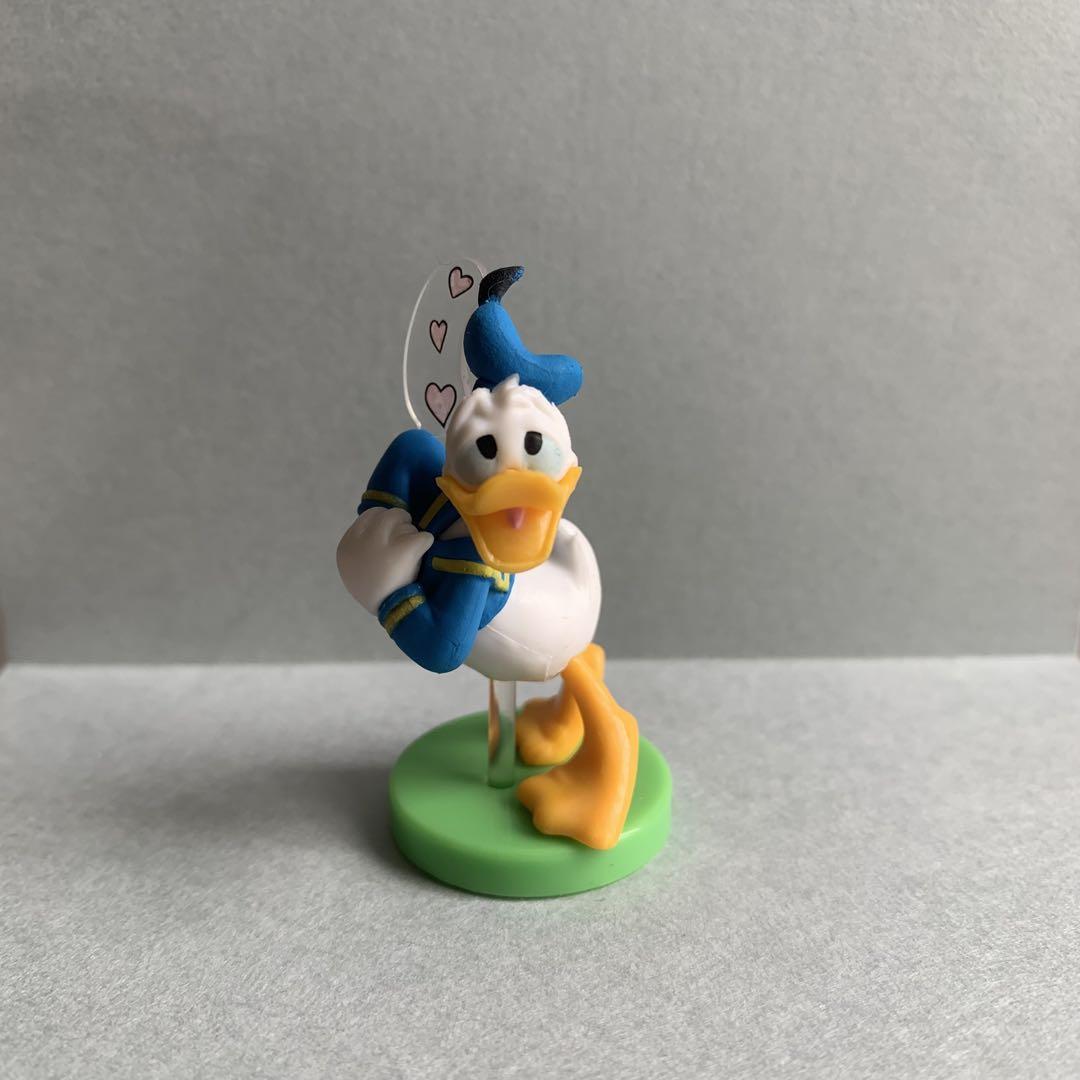ドナルドダック フィギュア ハート付き（Disney - ディズニー