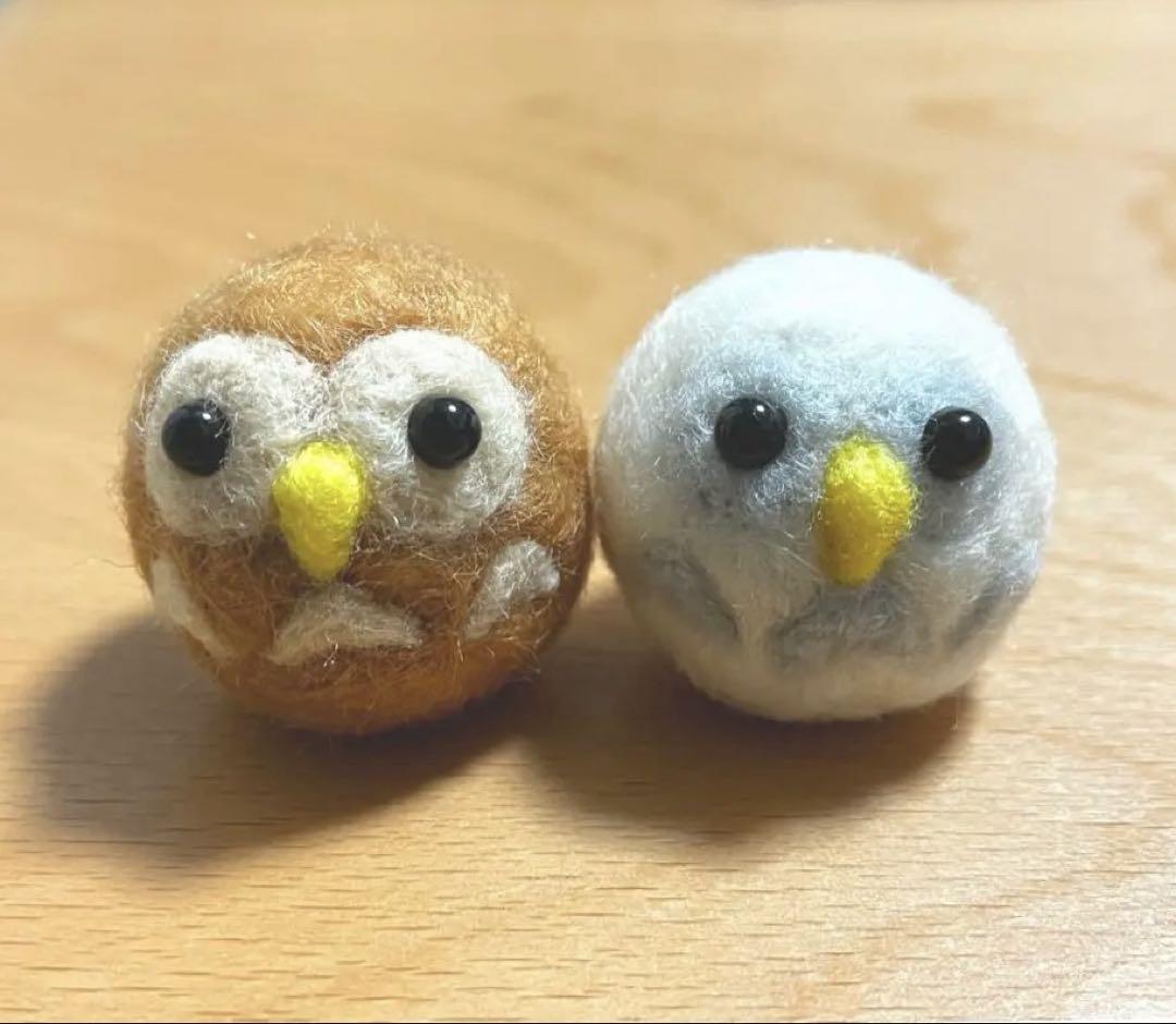 ハンドメイド 羊毛フェルト製置物 シロフクロウ - メルカリ