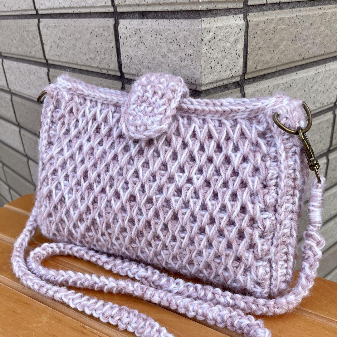 1点物♡編み物ハンドバッグ♡ピンクと白 チェック柄♡パール調♡オーダー不可です♡ No.160 モチーフ編みバッグ・スワン糸 かごバッグ cupidcome