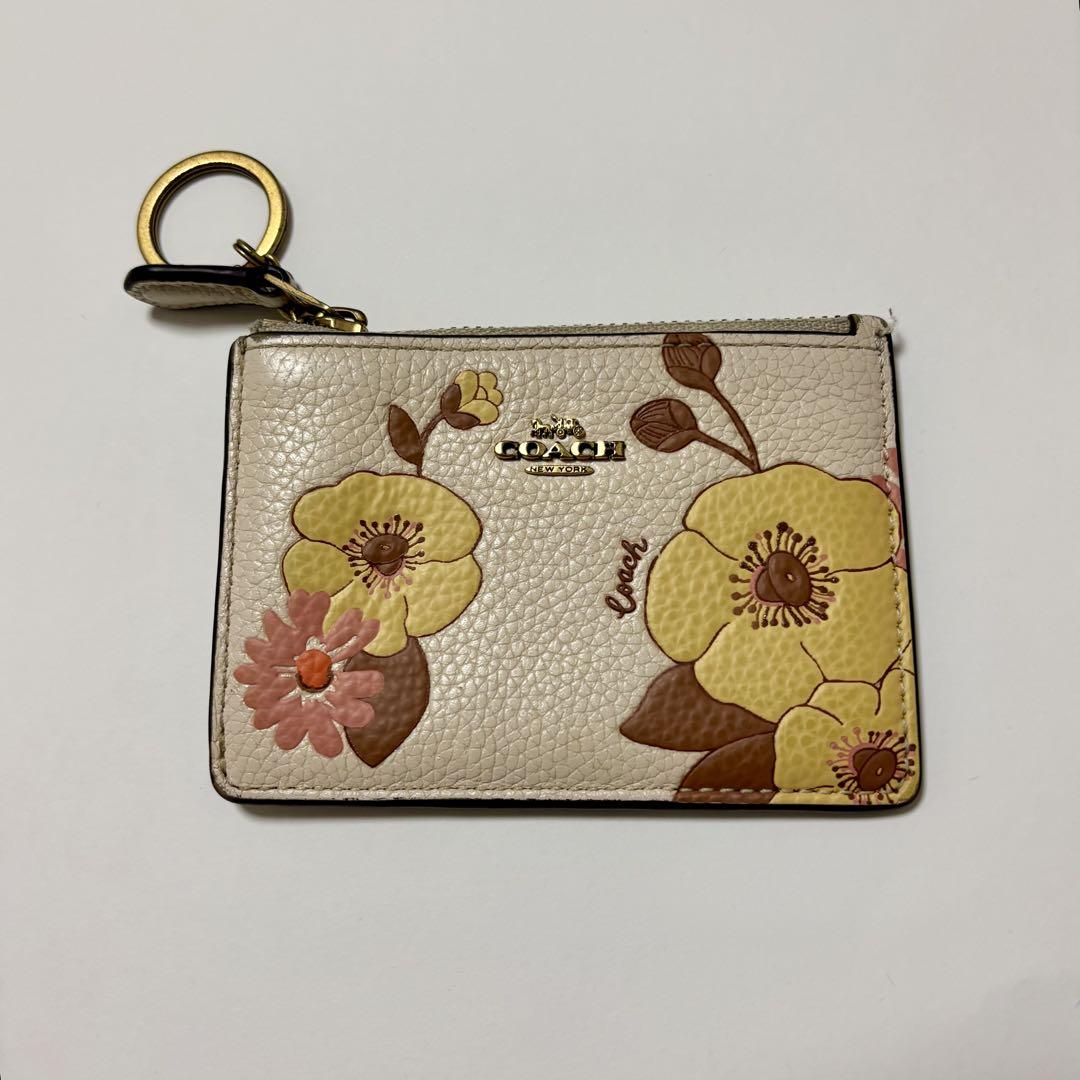 COACH 花柄レザー パスケース 定期入れ（公式】COACH – コーチ