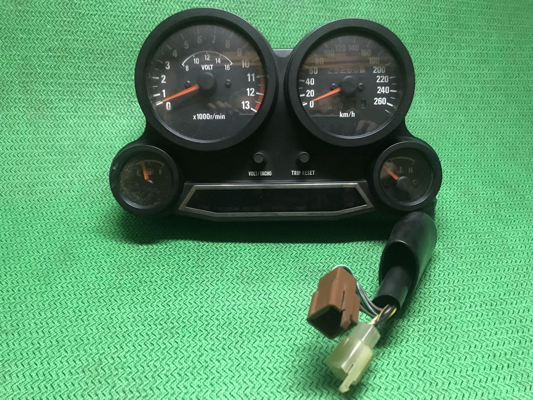 GPZ900R A6 メーター カワサキGPZ900R A6 メーター（カワサキGPZ900R A6 メーター