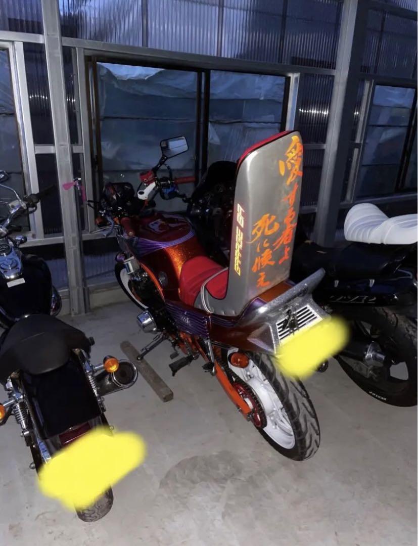 cbr 400f 用 大川 3段 シート（CBR400F 赤エナメル三段シート 旧