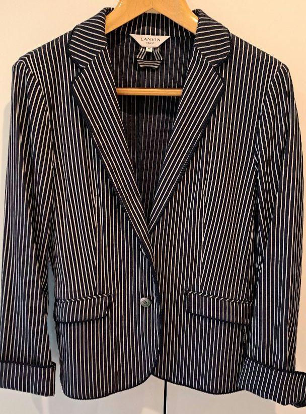 LANVIN SPORT ネイビー ストライプ ジャケット 40 LANVIN SPORT ネイビー ストライプ ジャケット 侮れ 40